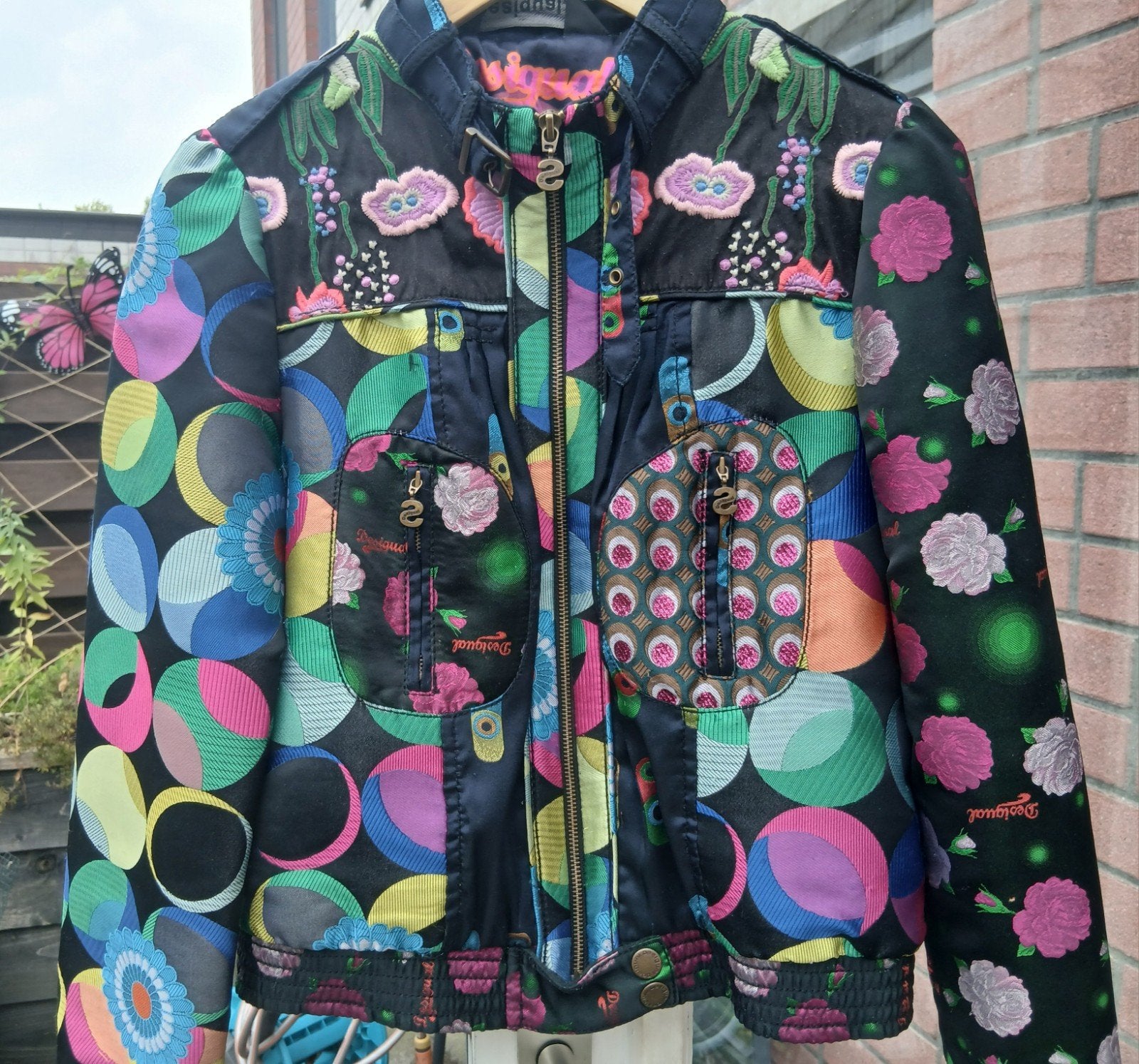 Korte damesjas, merk Desigual, maat 38/40, Meerkleurig, Zo goed als nieuw, Jasje, Desigual
