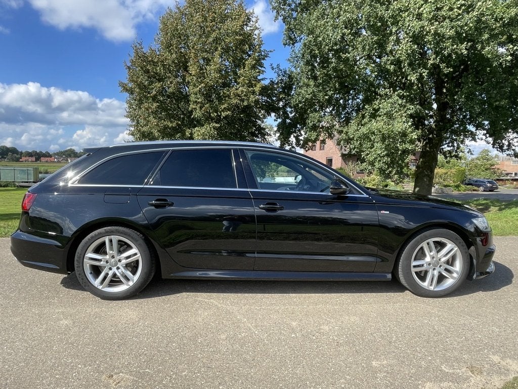 Audi A6 Avant 1.8 TFSI S line Ed. (bj 2018, semi-automaat), Auto's, Audi, Euro 6, 4 cilinders, Leder en Stof, Zwart