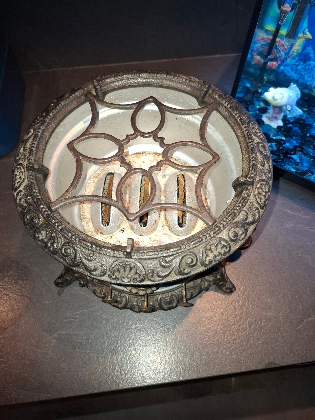 Mooie originele petroleustel met lont, Ophalen of Verzenden