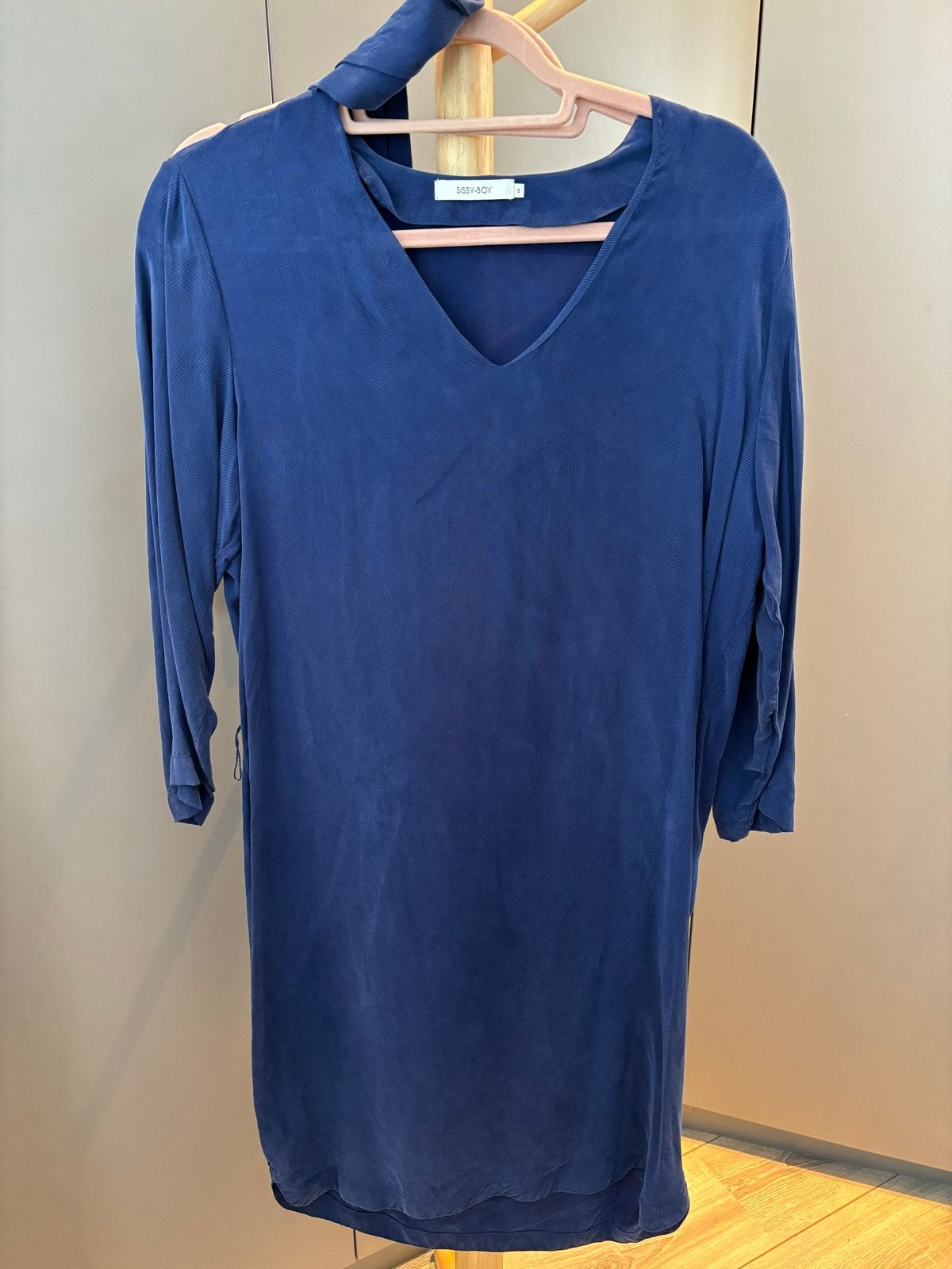 Sissy Boy donkerblauwe velvet jurk met ceintuur - Maat S, Blauw, Ophalen of Verzenden, Zo goed als nieuw, Maat 36 (S)