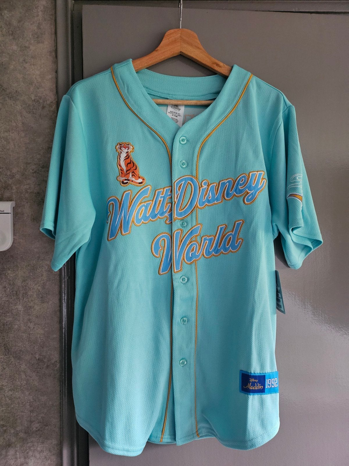 Disney Walt Disney World Princess Jasmine Baseball Jersey S, Ophalen of Verzenden, Nieuw, Kleding of Textiel