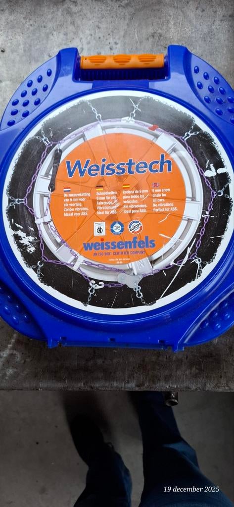Sneeuwkettingen Weisstech, Ophalen