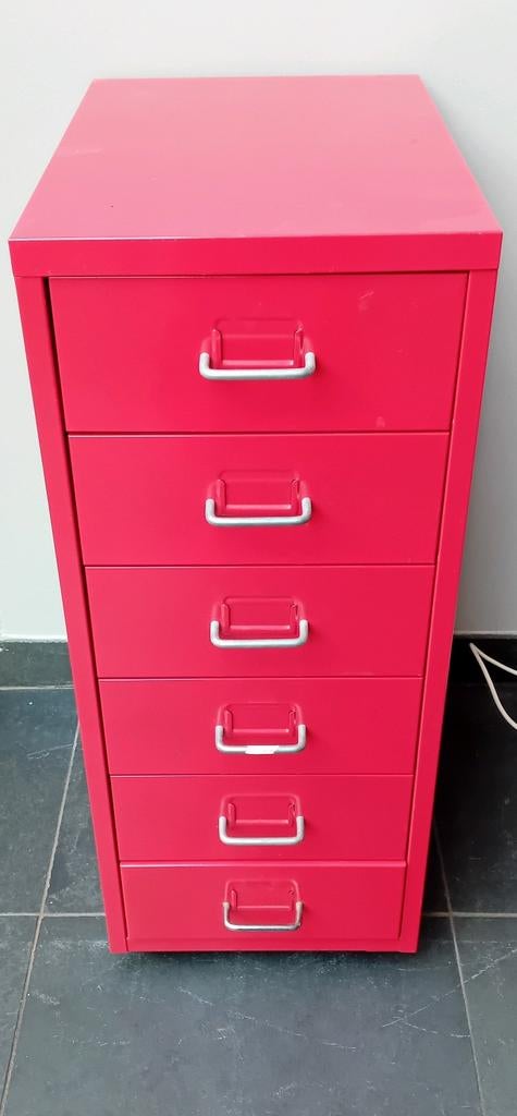 Rood metalen ladekastje Ikea met 6 laden in goede staat., Huis en Inrichting, Kasten | Ladekasten, Ophalen, Minder dan 50 cm, Gebruikt