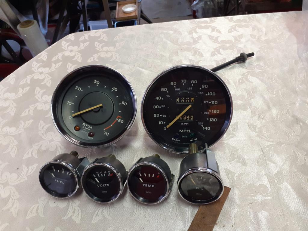 Triumph TR6 set dashboard klokken, Ophalen of Verzenden, Nieuw, Triumph