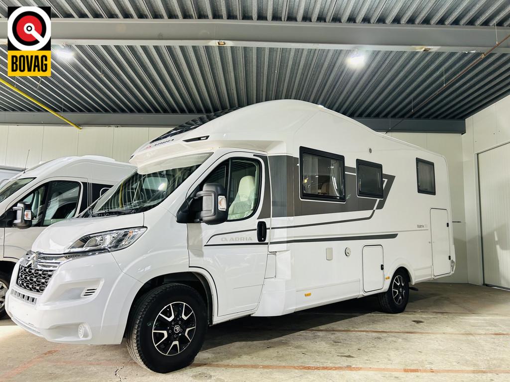 Adria MATRIX 670 SL Axess Gescheiden bedden, volledig vlakke, Caravans en Kamperen, Ringverwarming, Afzuigkap, Molenweg 3C
9963PG  WARFHUIZEN, NL