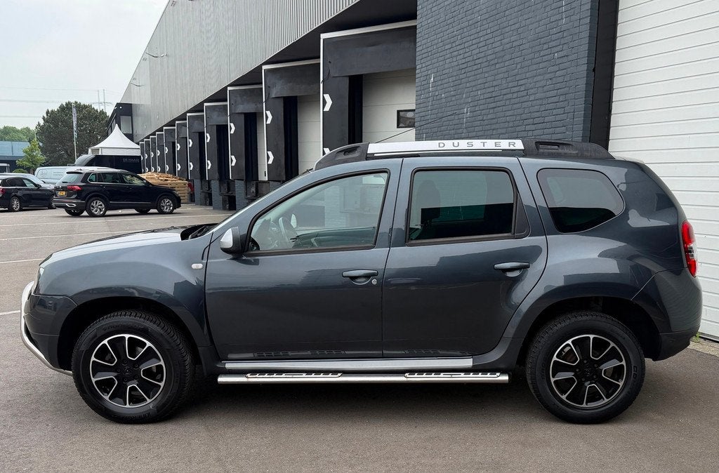 Dacia Duster 1.2 TCe 4x2 Prestige LEDER/CAMERA/CRUISE/STOELV, Voorwielaandrijving, 125 pk, Gebruikt, Duster