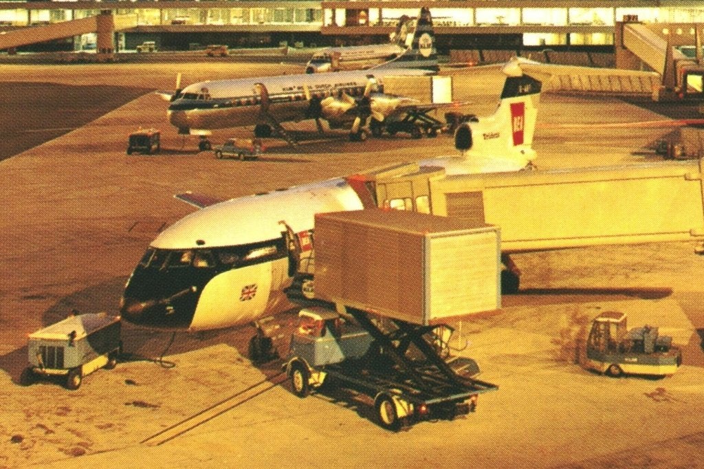 972370	Schiphol Amsterdam	1970 unieke Daf Vrachtwagen, Ophalen of Verzenden, 1960 tot 1980, Gelopen, Noord-Holland