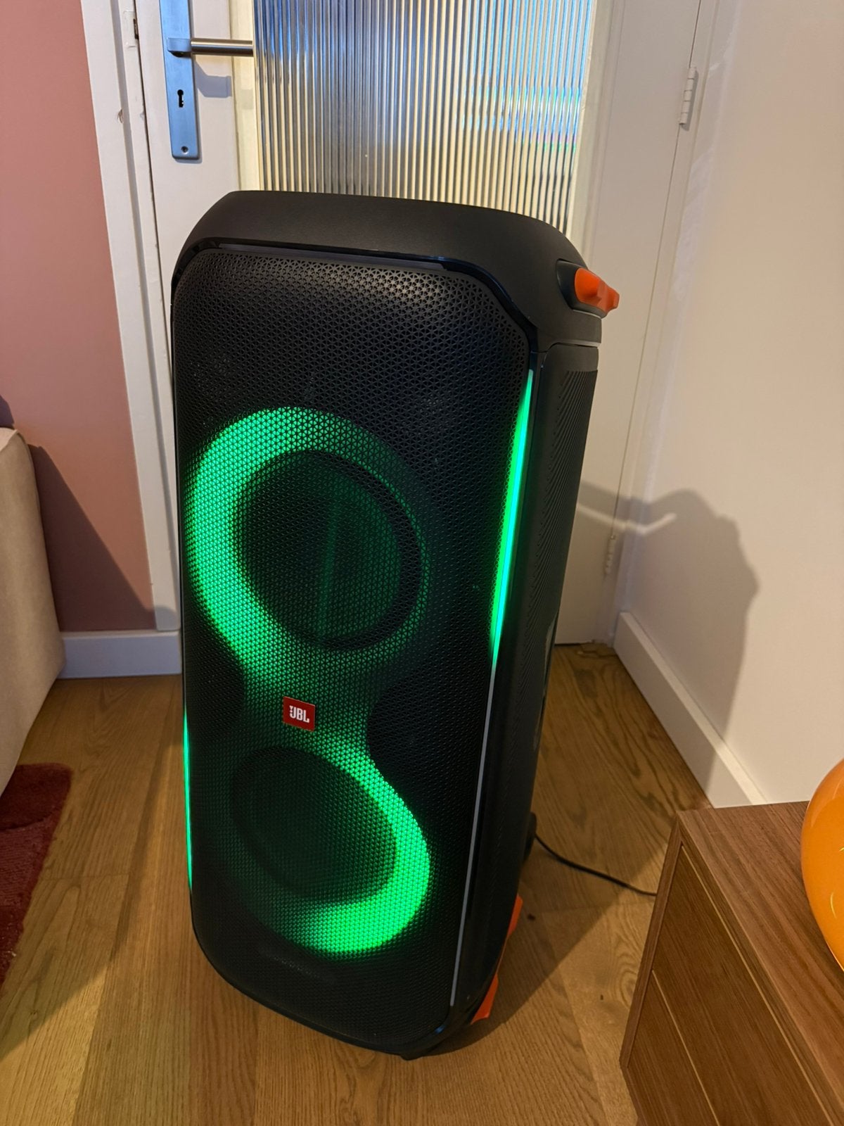 JBL Partybox 710 zwart met lampen perfecte staat met kabel!, Ophalen, Zo goed als nieuw, JBL