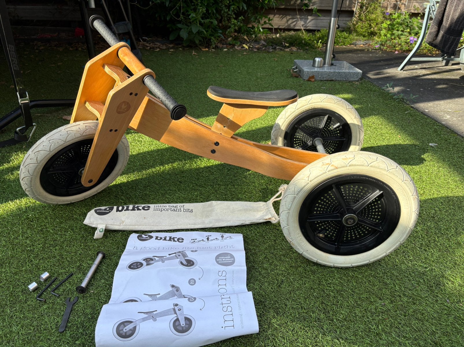 Wishbone houten 2 in 1 loopfiets, Ophalen, Gebruikt, Loopfiets