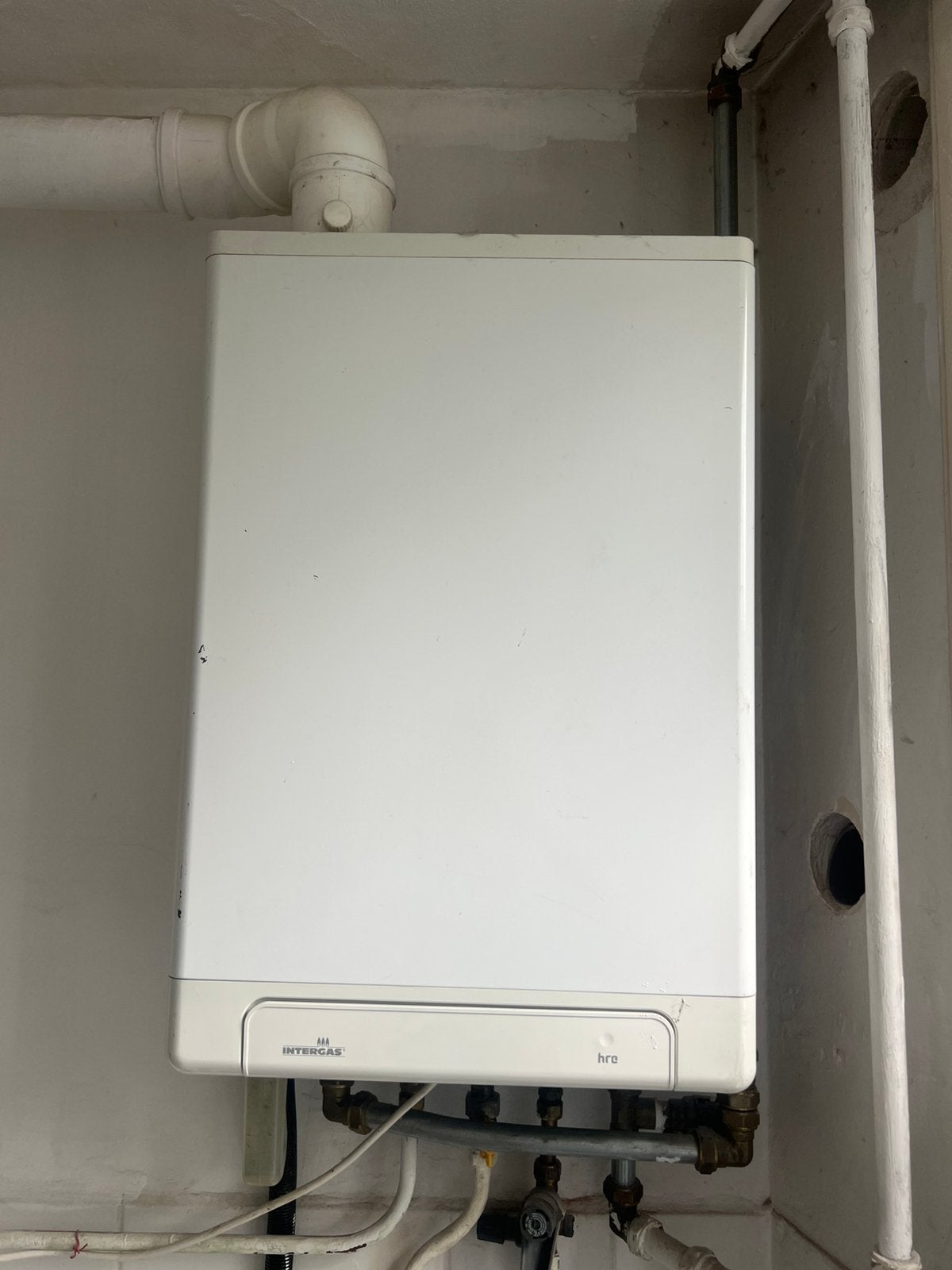 Intergas Kombi Kompakt HRE 28/24 RF2 CW4 HR CV-ketel (2015), Ophalen, 30 tot 80 cm, Gebruikt, Hoog rendement (Hr)