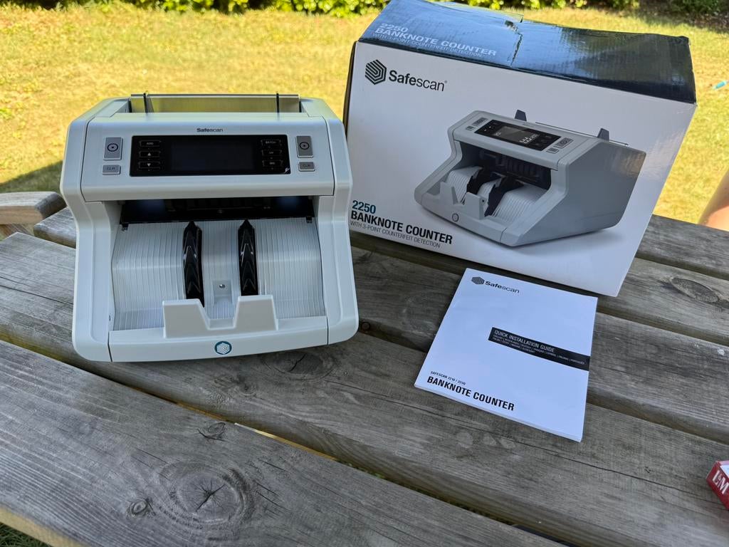 Safescan 2250 Bankbiljetten Teller – Zo goed als nieuw, Ophalen of Verzenden, Valsgelddetector