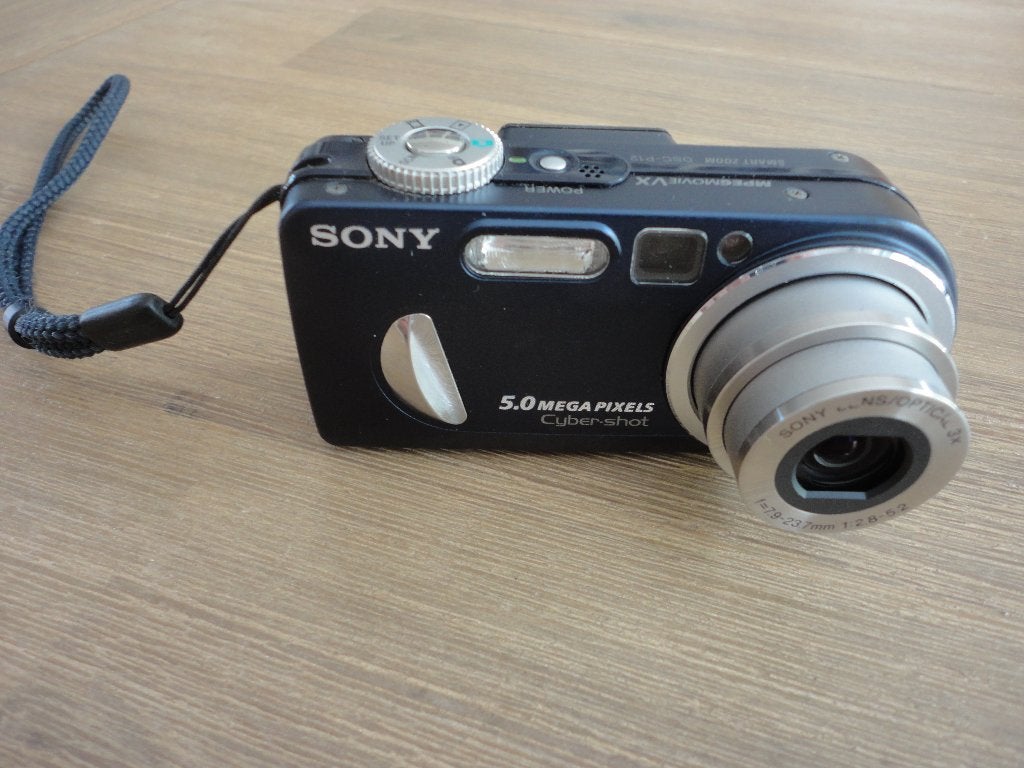Sony Cybershot DSC-P12, Gebruikt, Compact, Ophalen of Verzenden, 5 Megapixel