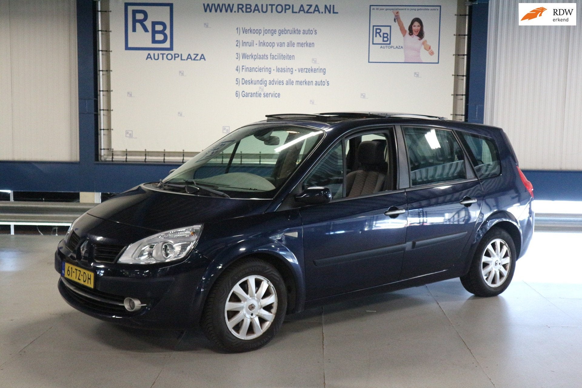 Renault Grand Scénic 1.6-16V Tech Line / PANO / NAVI / KEYL, Auto's, 13 km/l, Gebruikt, Blauw, Euro 4