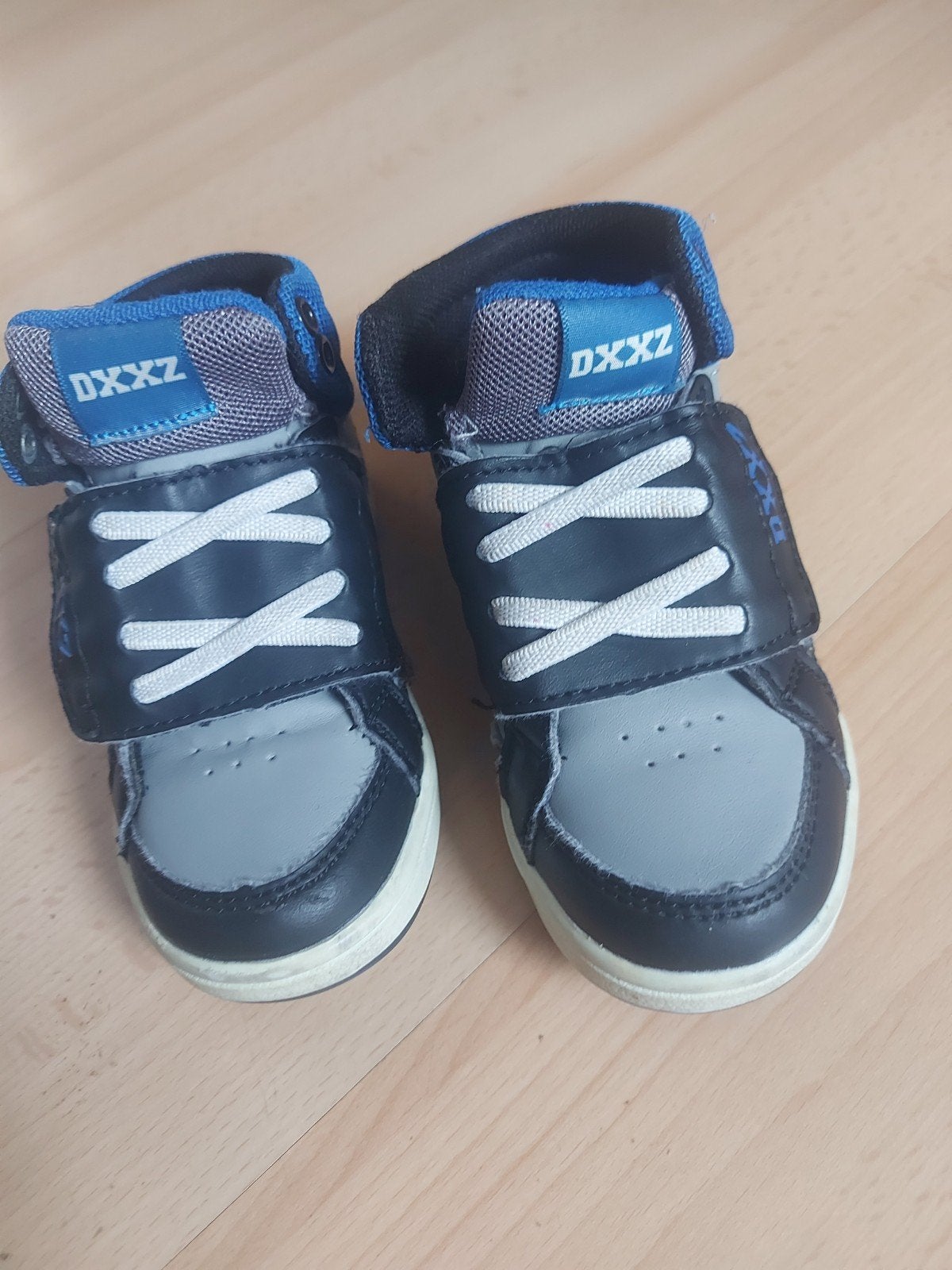 DXXZ Sneakers voor jongens - Maat 23, Gebruikt, DXXZ, Schoenen, Ophalen of Verzenden