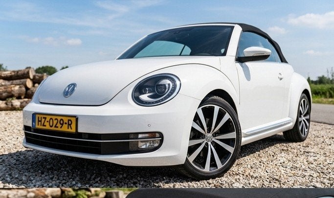 KORTING! Volkswagen Beetle (Kever) Cabriolet 2012-2019, Auto's, Volkswagen, Voorwielaandrijving, 4 cilinders, Cabriolet, 4 stoelen