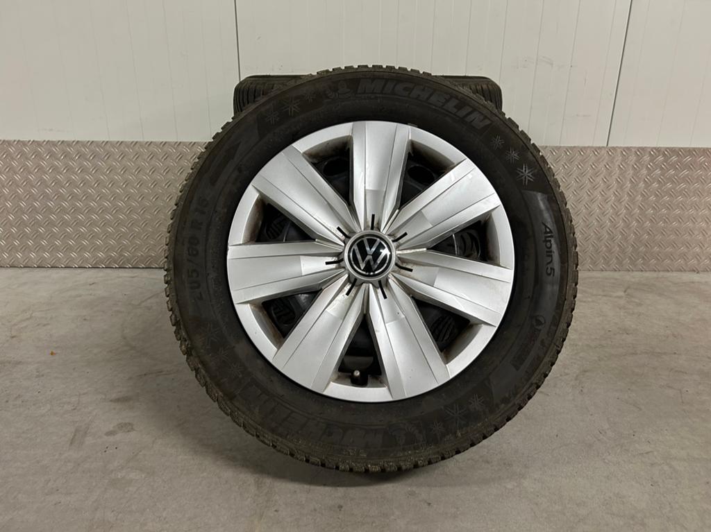 VW T-roc Caddy 16” staal 5x112 Michelin winter 205/60R16