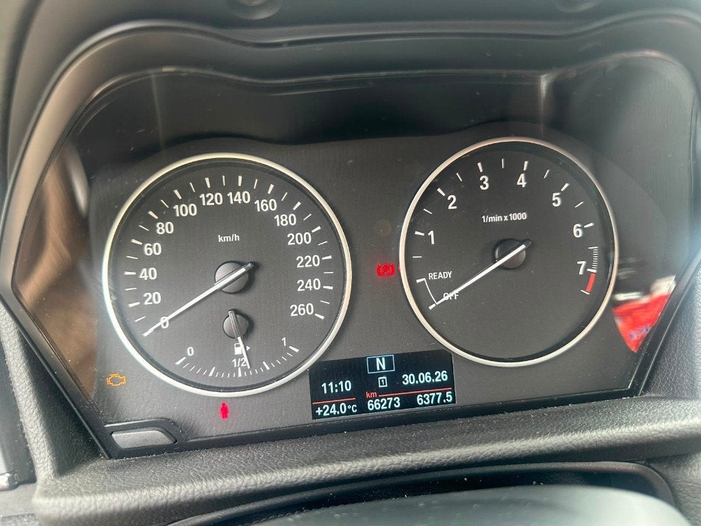 BMW 2-Serie Active Tourer 1.5 218I 2015 Wit, Auto's, BMW, Particulier, 2-Serie Active Tourer, Benzine, A, MPV, Handgeschakeld