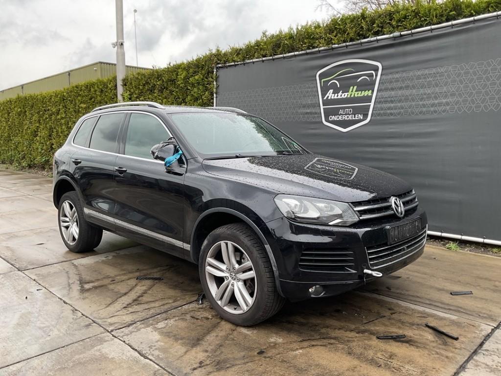 Spatbord Rechts Voor Volkswagen Touareg (7PA/PH) 7P6821106E, Gebruikt, Volkswagen, Volkswagen AG, Kundenbetreuung@volkswagen.de