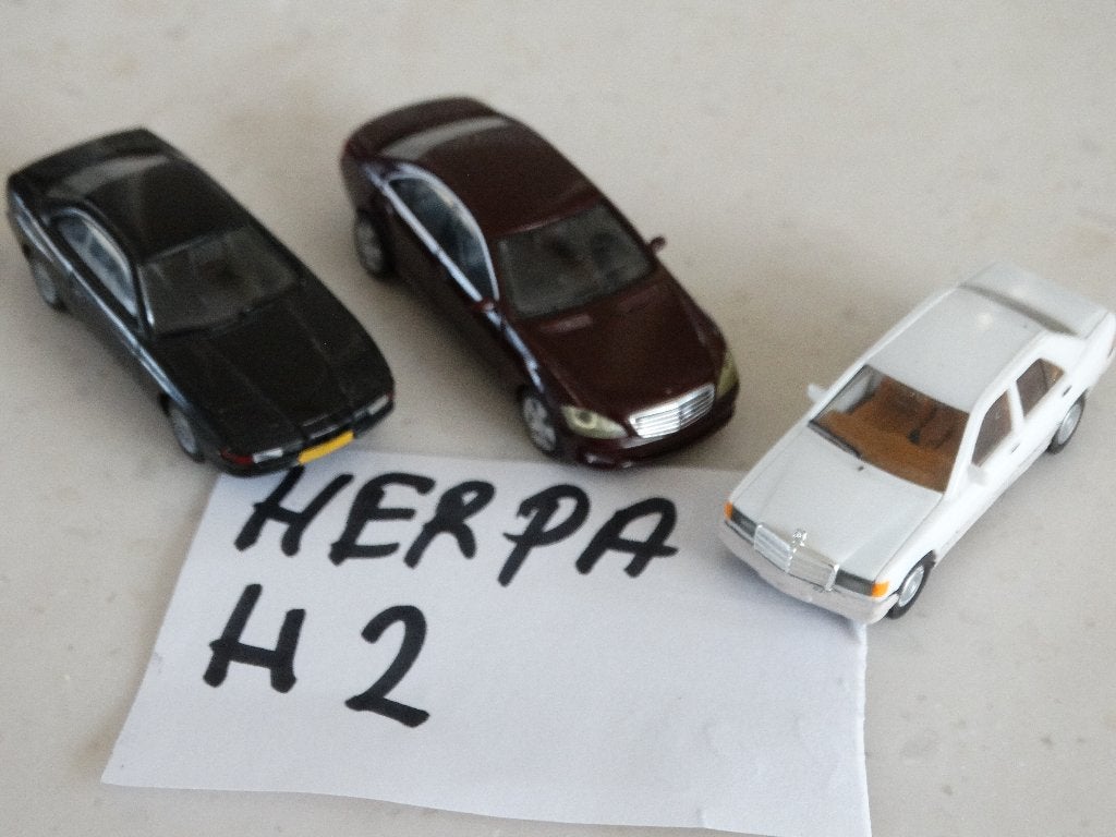 HO: set h2 : herpa: 3 x luxe auto, 2 x mercedes, 1 x bmw., Overige merken, Gelijkstroom of Wisselstroom, Brug, Tunnel of Gebouw