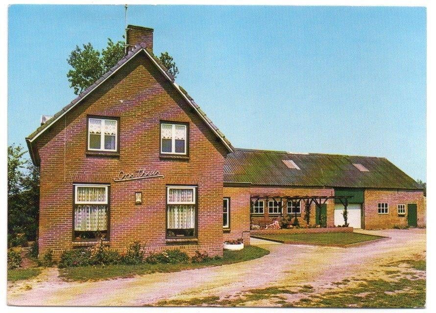 Ommel Kampeerboerderij Ons Thuis  JM Berkers (1983), Ophalen, 1980 tot heden, Gelopen, Noord-Brabant