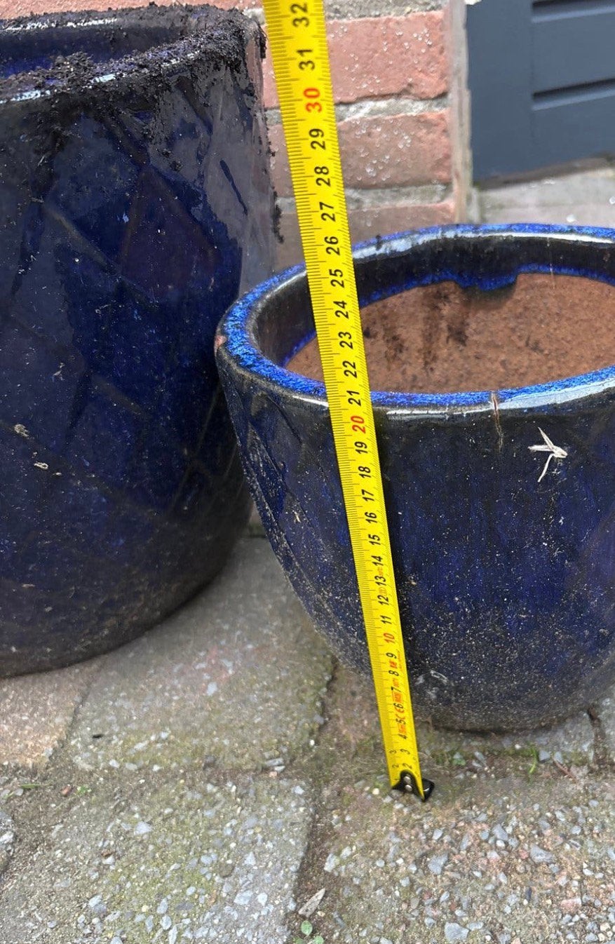 2 blauwe geglazuurde bloempotten, 30cm en 20cm, Tuin en Terras, Gebruikt, Balkon, Rond, Minder dan 40 cm