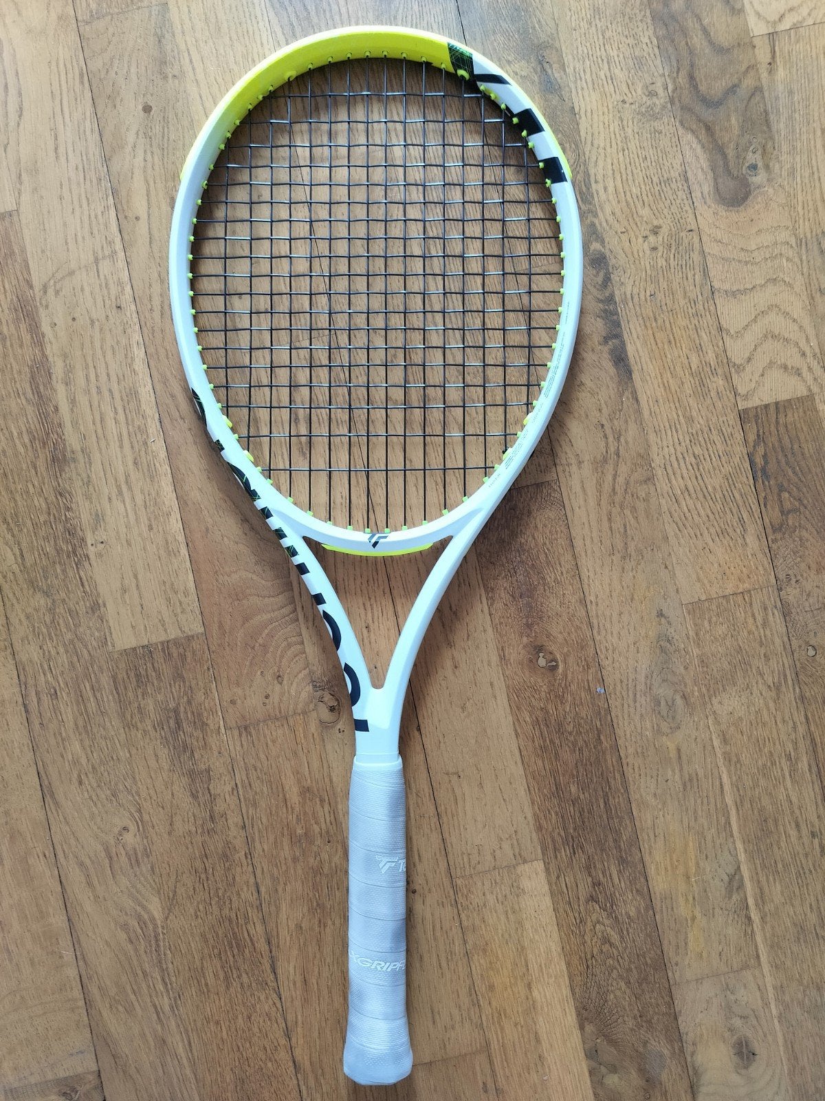 Technifibre X1 V2 300 gram tennisracket, Sport en Fitness, Tennis, Overige merken, L4, Ophalen of Verzenden, Zo goed als nieuw