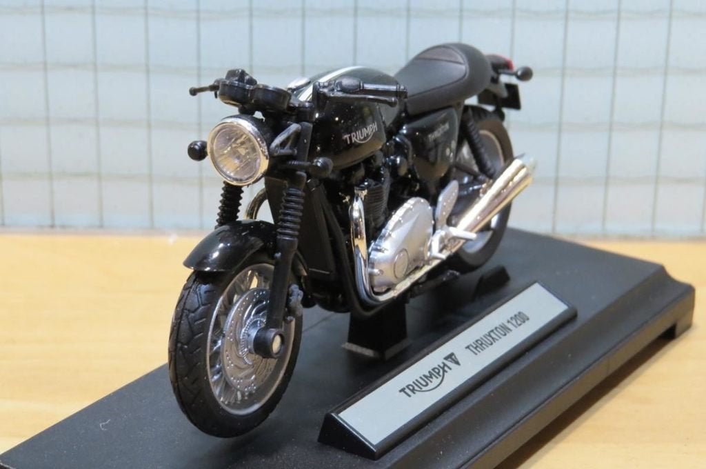 Triumph Thruxton 1200 1:18, MayCheong, Nieuw, Ophalen of Verzenden, Motor