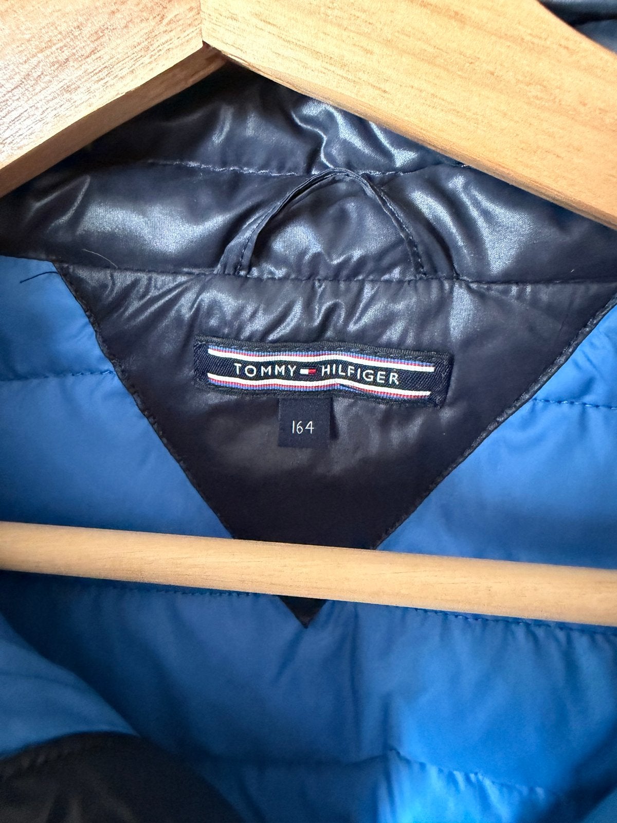 Tommy Hilfiger jas maat 164, Ophalen of Verzenden, Gebruikt, Jongen of Meisje, Jas