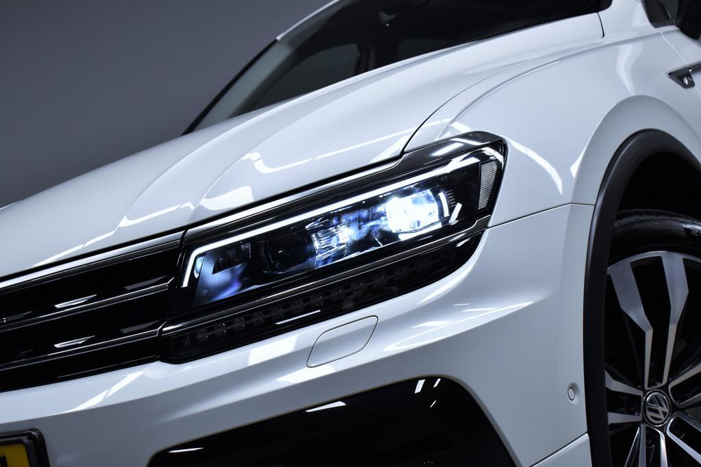 Volkswagen Tiguan 2.0 TSI 220pk Automaat 4Motion R-Line OrgN, Gebruikt, 4 cilinders, Wit, Origineel Nederlands