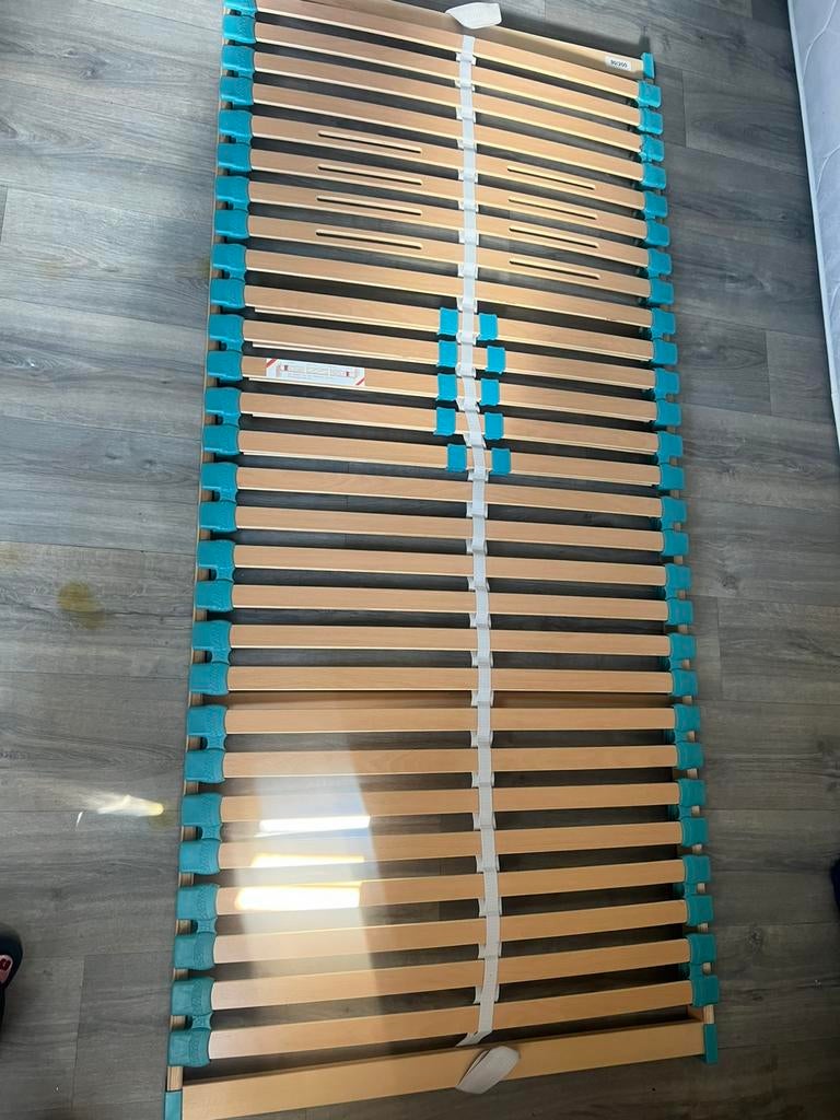 lattenbodem met matras 90x200, Ophalen, 90 cm, Eenpersoons, Zo goed als nieuw