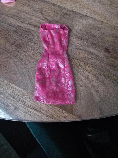 Roze Barbie jurk met bloemenpatroon, Ophalen of Verzenden, Zo goed als nieuw, Barbie
