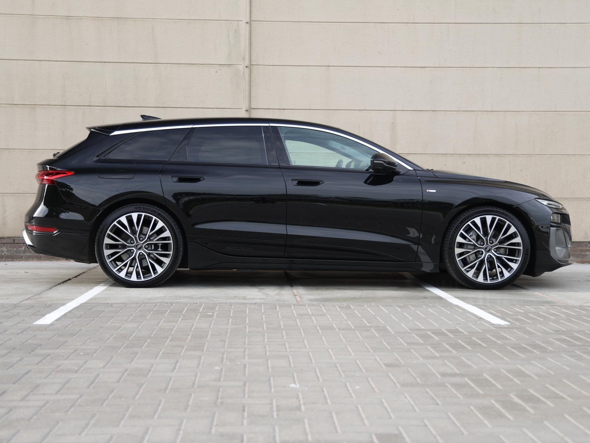 Audi A6 Avant e-tron S edition quattro 100 kWh S-Line 428pk, Automaat, 685 km, 428 pk, Zwart
