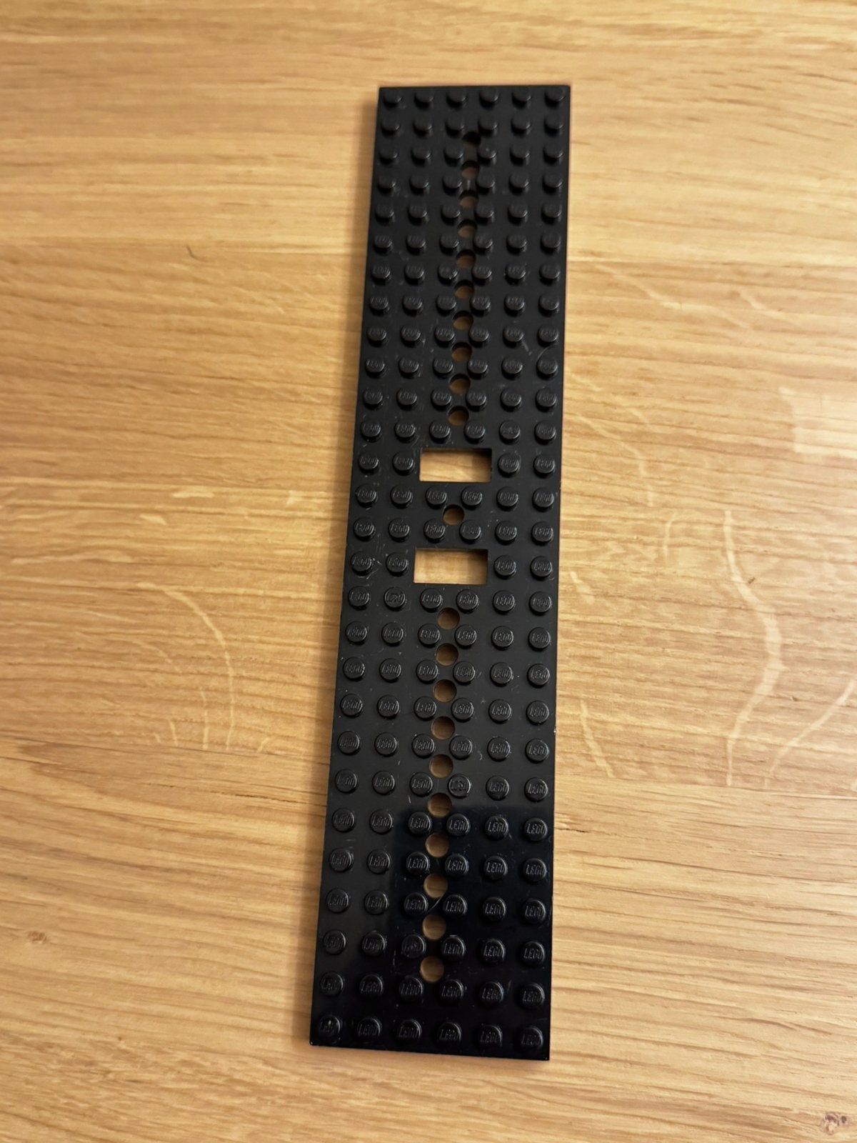 LEGO 4093b Train Base 6 x 28 with 10 Round Holes Each End, Kinderen en Baby's, Lego, Ophalen of Verzenden, Zo goed als nieuw, LEGOLAND