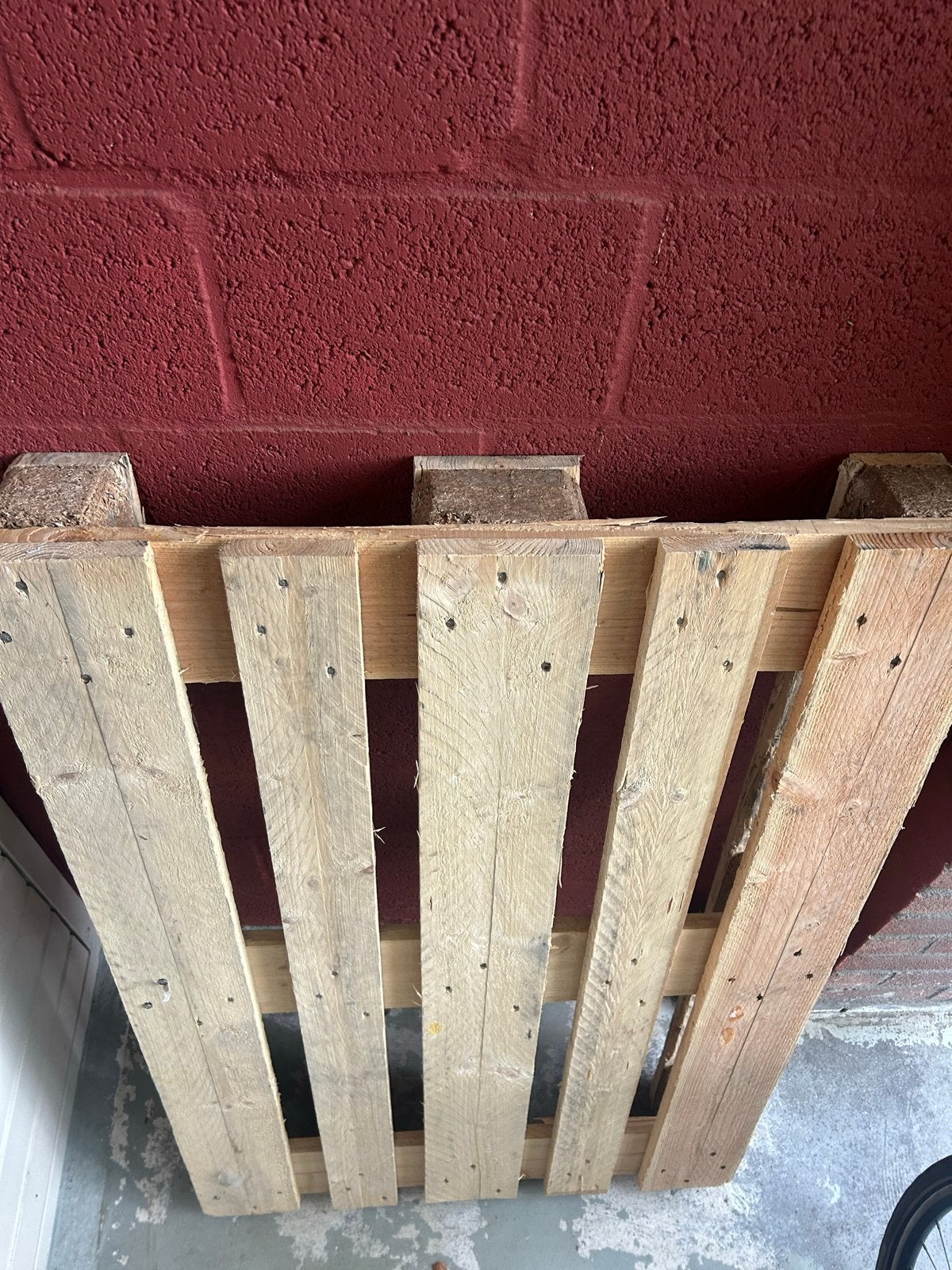Houten pallet gratis af te halen, Ophalen, Nieuw, Hout