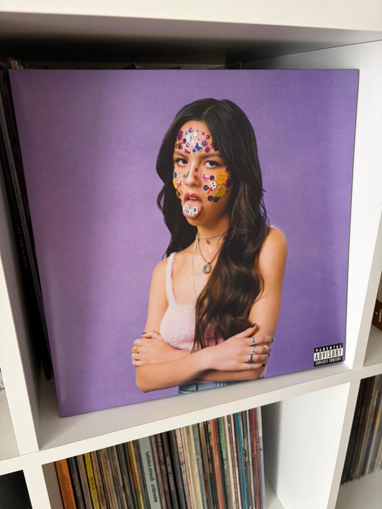 Olivia Rodrigo - sour vinyl, Ophalen of Verzenden, Zo goed als nieuw, 12 inch