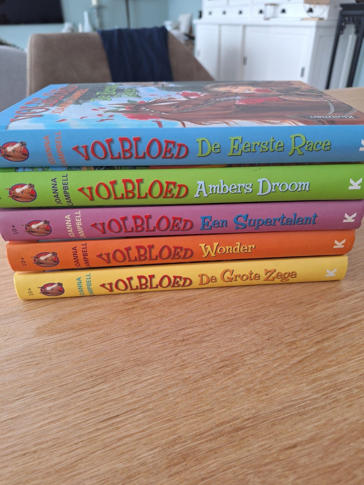 Boeken serie Volbloed, Ophalen of Verzenden, Zo goed als nieuw