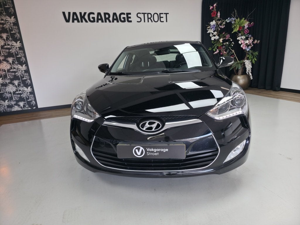 Hyundai Veloster 1.6 GDI i-Catcher | nw koppeling | volldeal, Auto's, Gebruikt, 4 cilinders, 4 stoelen, Zwart