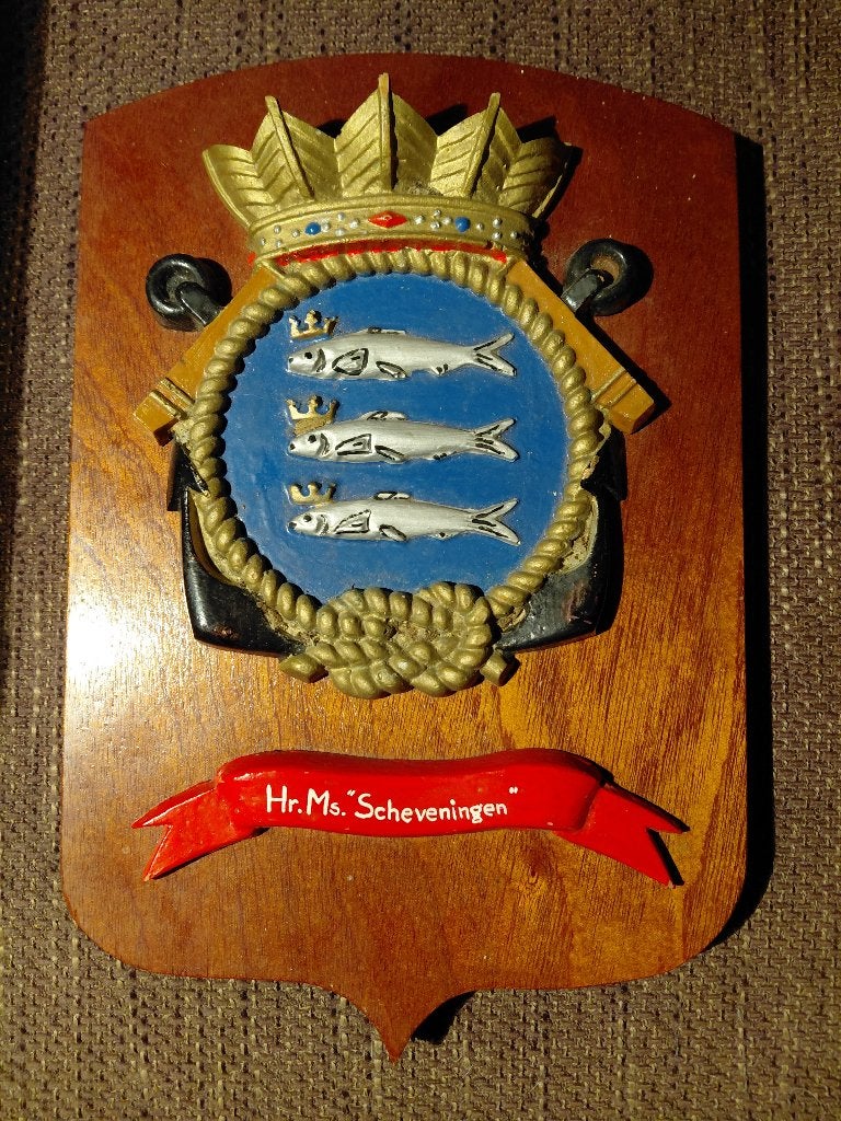 Embleem van het schip Hr. Ms. Scheveningen M855, Ophalen of Verzenden, Gebruikt, Motorboot, Overige typen