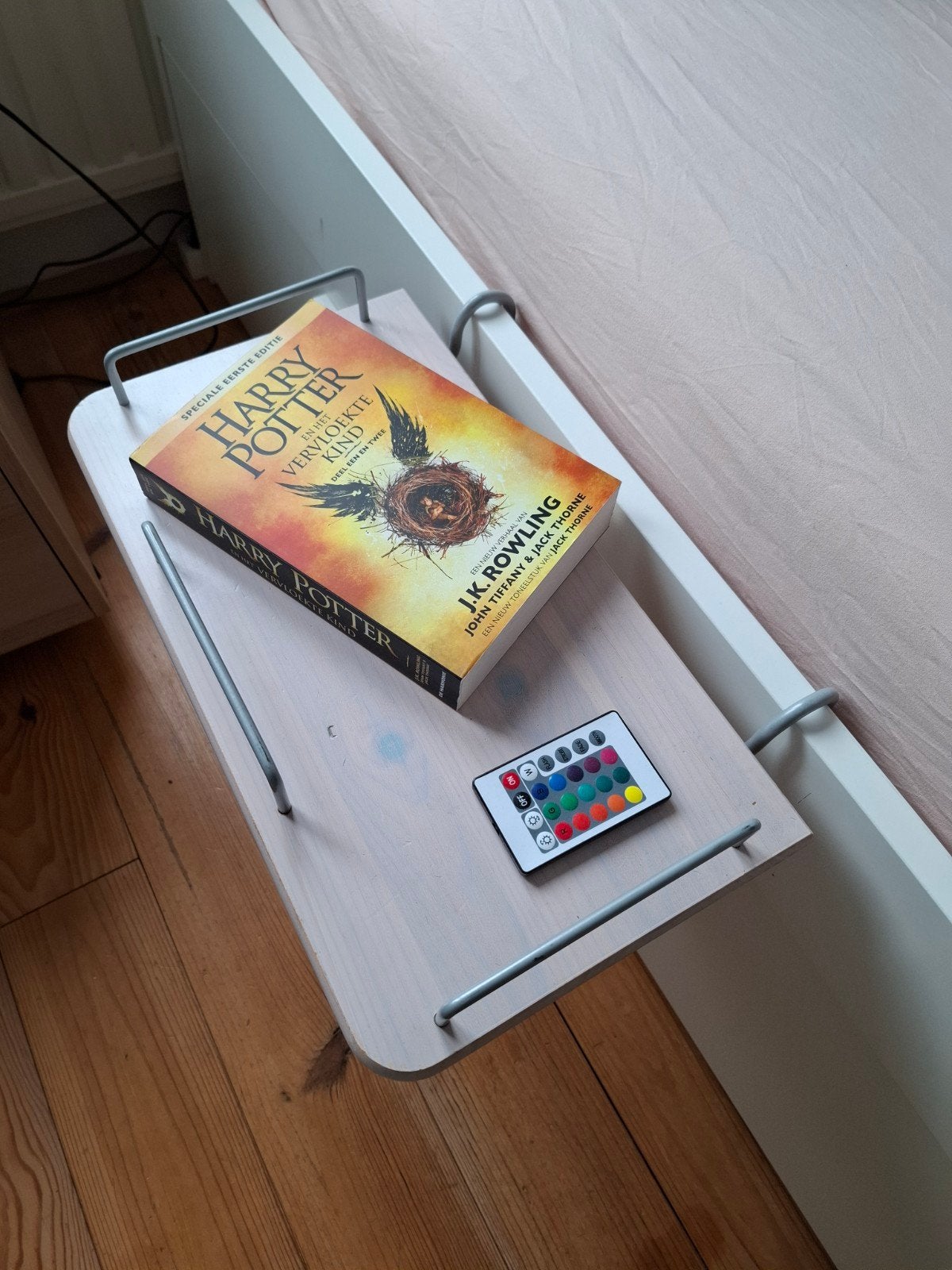 Flexa boekenplankje voor aan bed / hoogslaper, Ophalen
