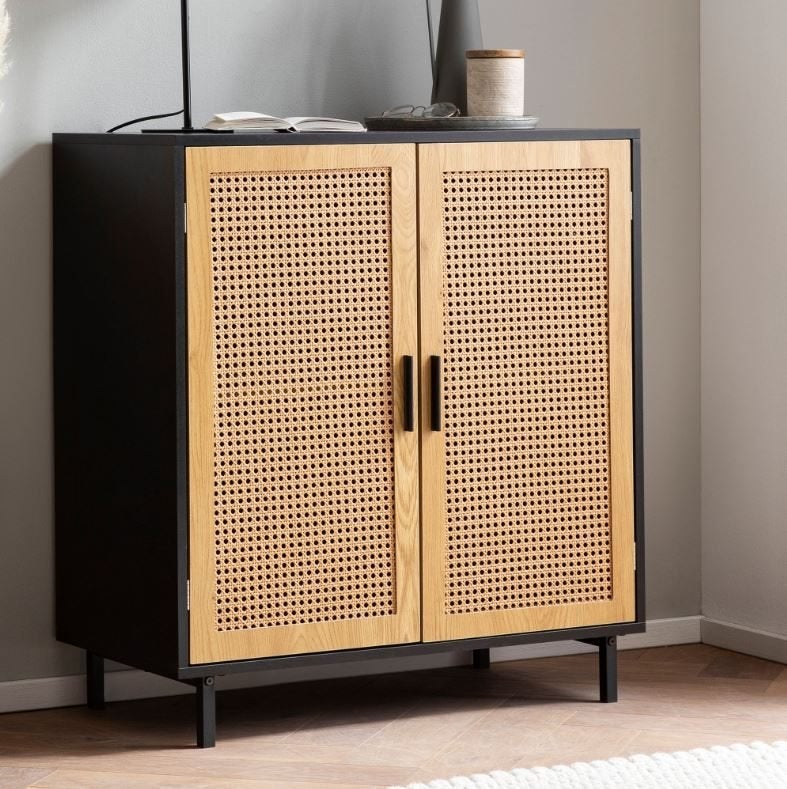 highboard kast zwart met rotan deurfronten 80 cm VOORRAAD, Huis en Inrichting, Kasten | Wandmeubels, Nieuw, Ophalen of Verzenden