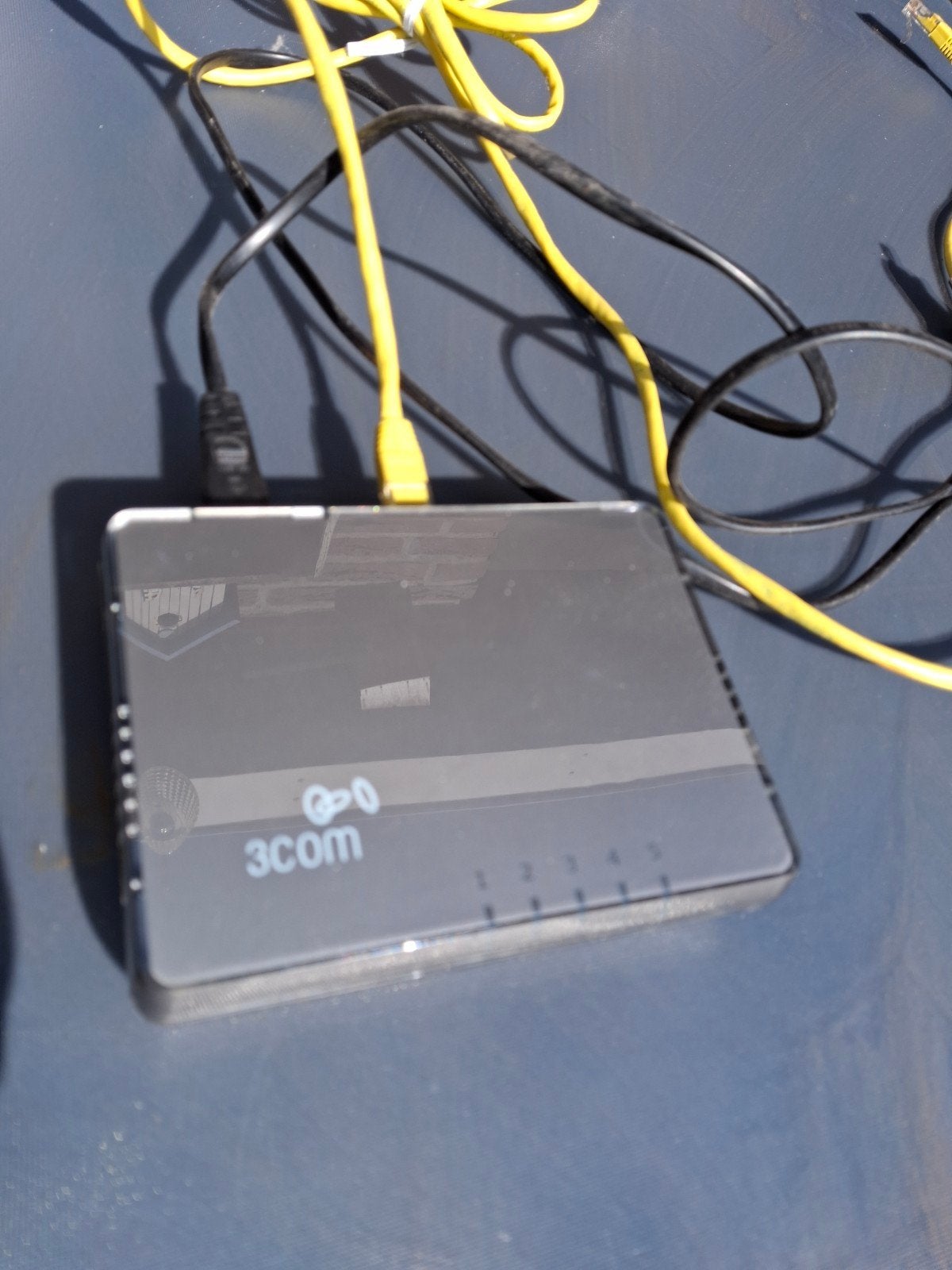 3COM 3CFSU05 Switch 5-poorts inclusief snoeren, Computers en Software, Netwerk switches, Ophalen of Verzenden