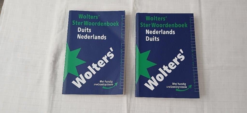 Woordenboek Duits-Nederlands en Nederlands-Duits, Boeken, Woordenboeken, Duits, Koenen of Wolters, Ophalen of Verzenden, Zo goed als nieuw