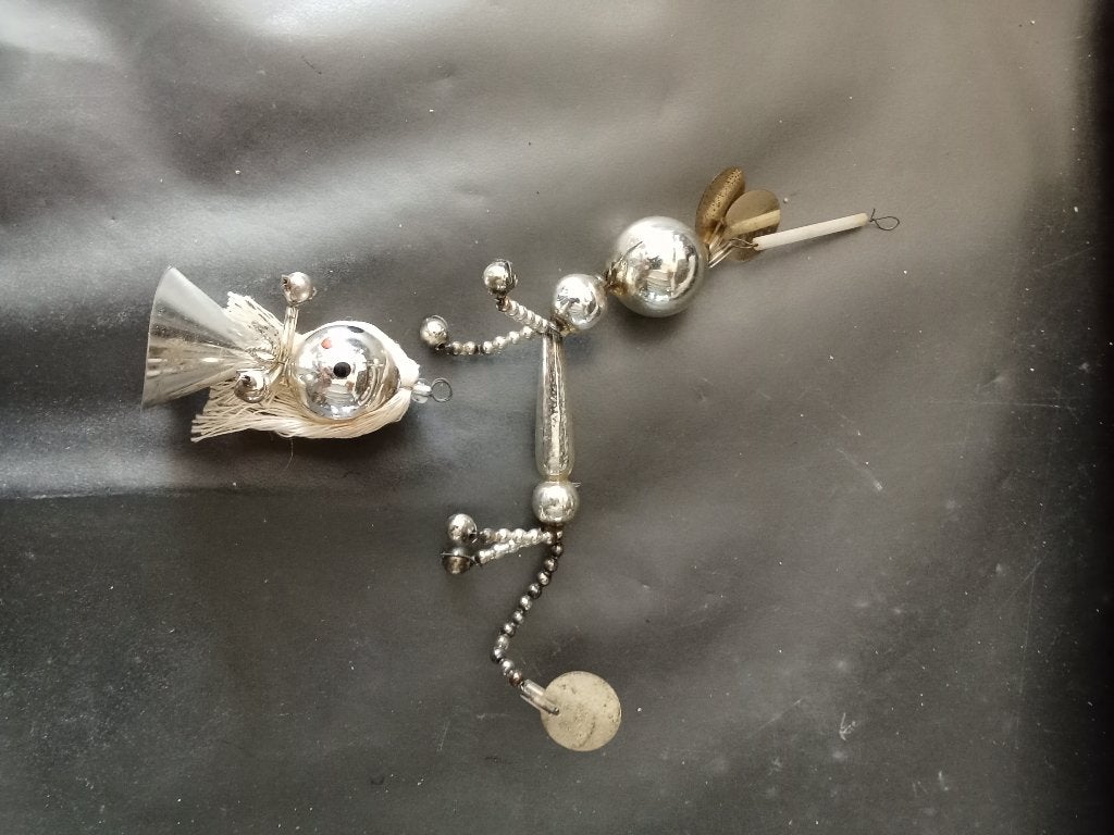 te koop 2 oudere gablonzers in zilver, Diversen, Kerst, Ophalen of Verzenden, Gebruikt