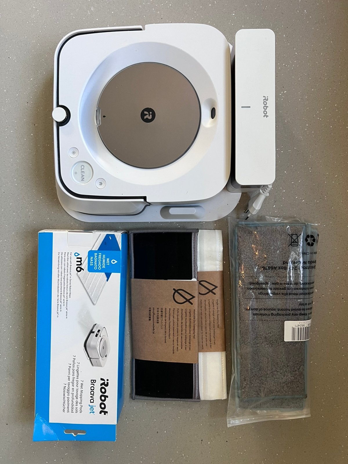 iRobot Braava jet m6 Dweilrobot, Ophalen of Verzenden, Zo goed als nieuw