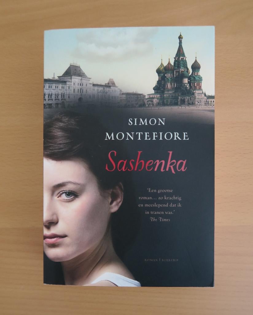 Het boek "Sashenka" van Simon Montefiore, Boeken, Romans, Zo goed als nieuw, Ophalen of Verzenden