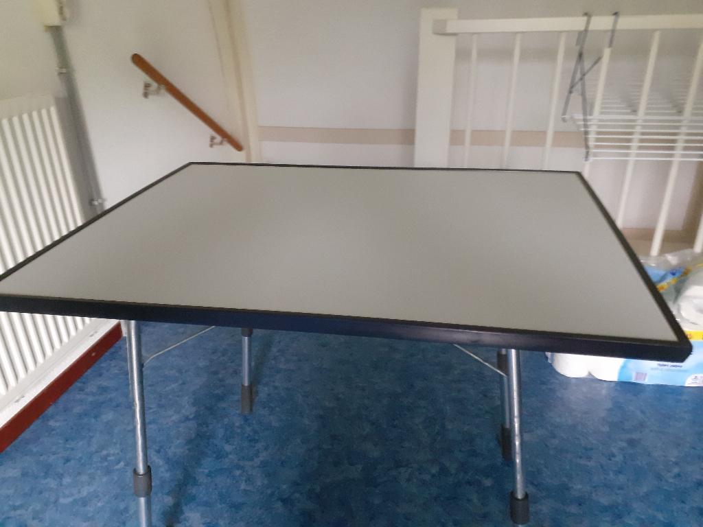 lafuma campingtafel, Ophalen, Zo goed als nieuw, Campingtafel