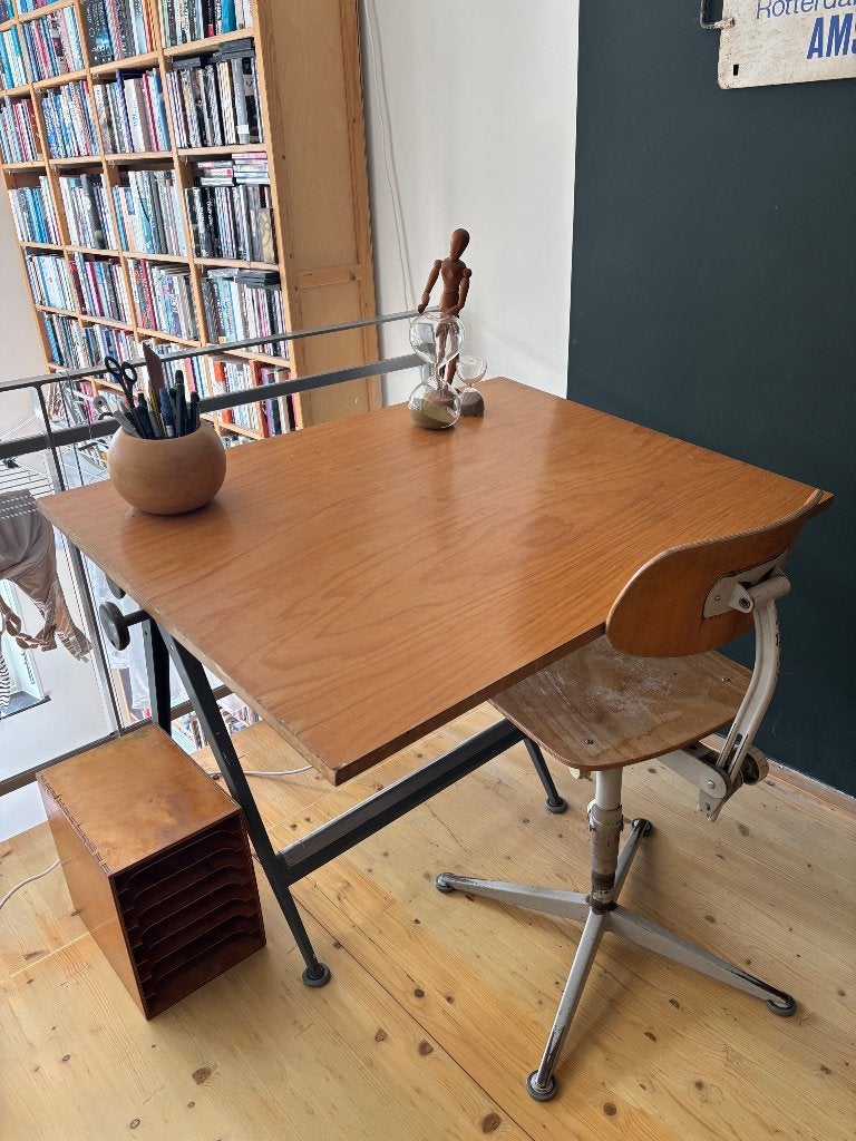 Bureau tekentafel plus stoel, Ophalen, Overige typen, Gebruikt, Hout