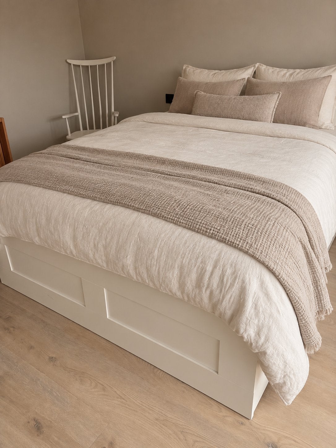 Wit tweepersoonsbed met opberglades en matras, Wit, Tweepersoons, Ophalen of Verzenden, Zo goed als nieuw