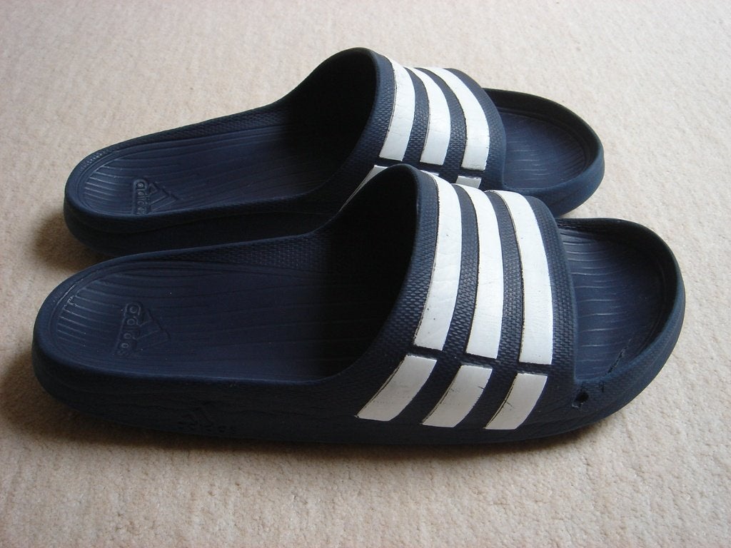 Originele Adidas DURAMO Slides badslippers mt 7 (40) Blauw, Slippers, Ophalen of Verzenden, Gedragen, Blauw