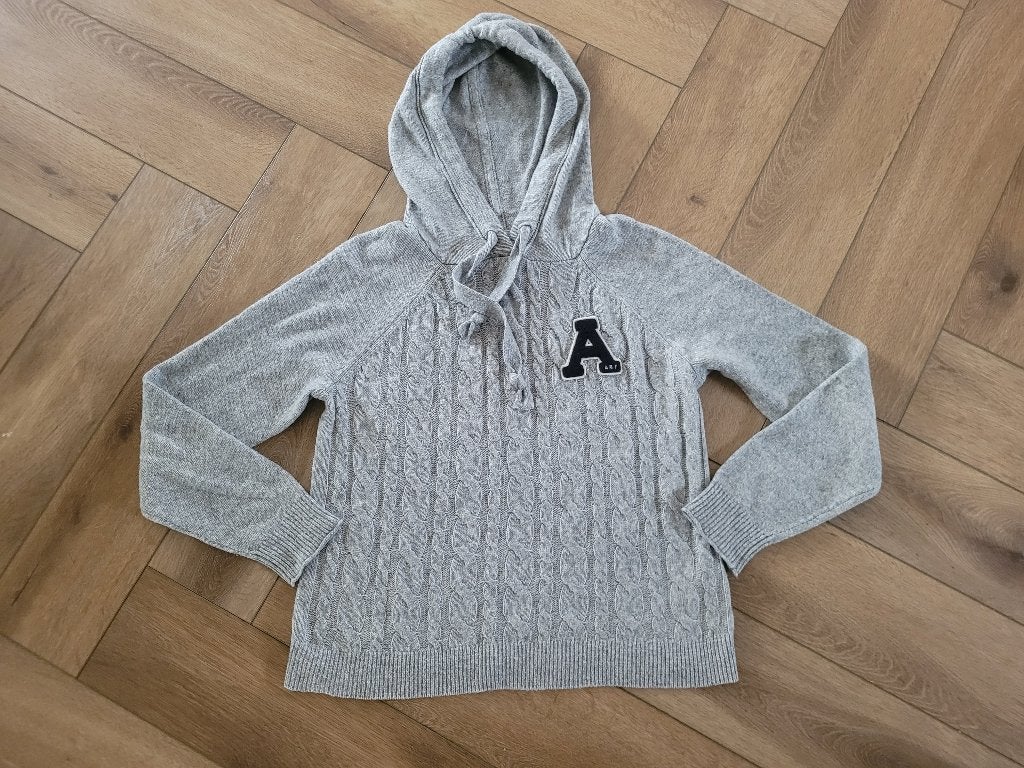 Mooie grijze kabel trui van Abercrombie & Fitch, maat M, Maat 38/40 (M), Ophalen of Verzenden, Zo goed als nieuw, Grijs